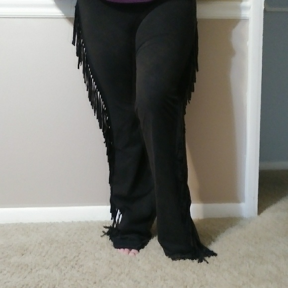 T Party Fringe Yoga Pants